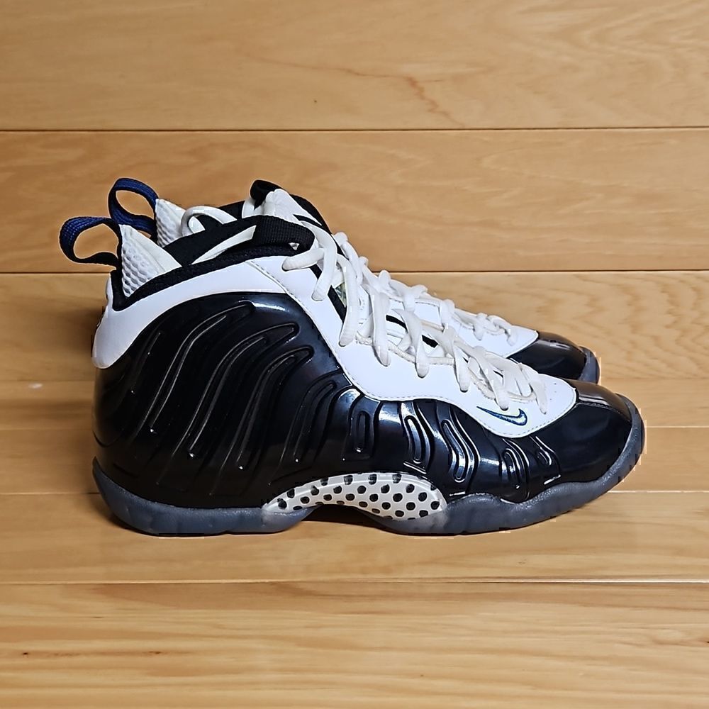 Nike Little Posite One GS Concord 4 Youth Black White Basketball Shoe 644791-002